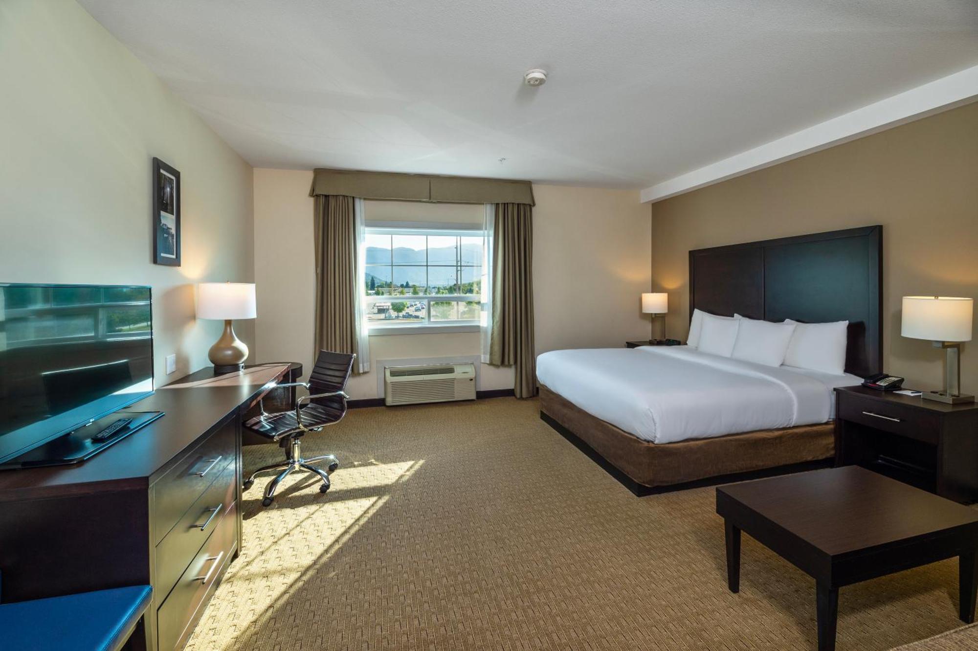 Comfort Inn & Suites Terrace Exterior photo